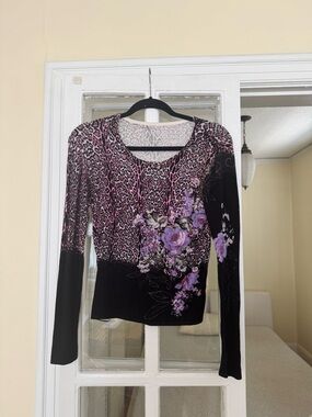 Vintage Floral & Leopard Print Long Sleeve Women's Top in Purple and Black